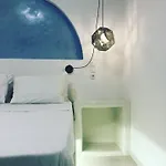 Taki's Guests Bed & Breakfast Naxos City