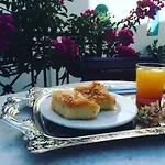 Taki's Guests Naxos City